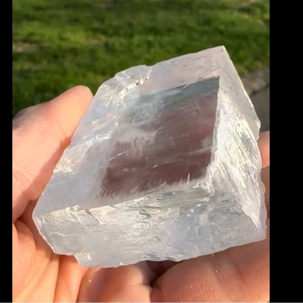 Optical Calcite Crystal - Picture 16 of 17